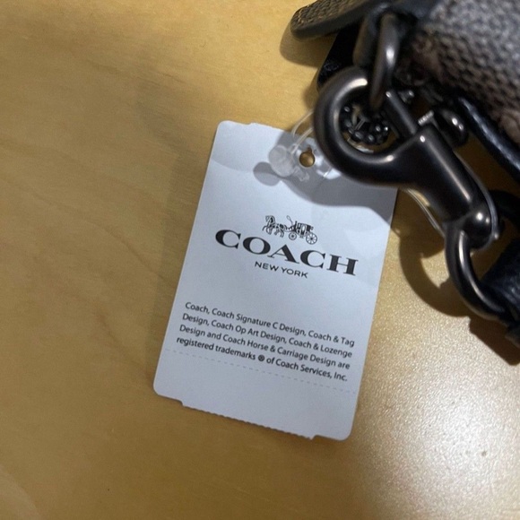 Coach Travel Wallet - Picture 3 of 9